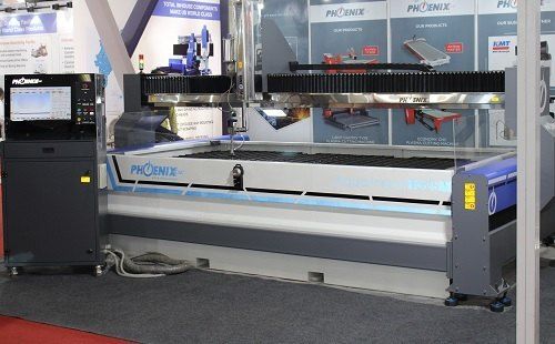 Mild Steel Cnc Water Jet Cutting Machine Capacity: 3X2 Milliliter (Ml)