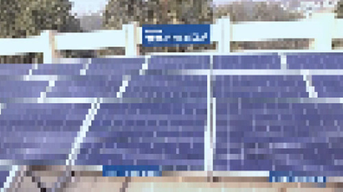 60 सेल और 12V ऑपरेटिंग वोल्टेज के साथ टाटा रूफटॉप पॉलीक्रिस्टलाइन सोलर पैनल