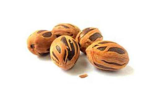 100% Natural Whole Nutmeg Spice