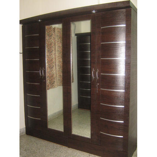 5 Feet Brown Modern Wooden Hinged Bedroom Wardrobe For Home