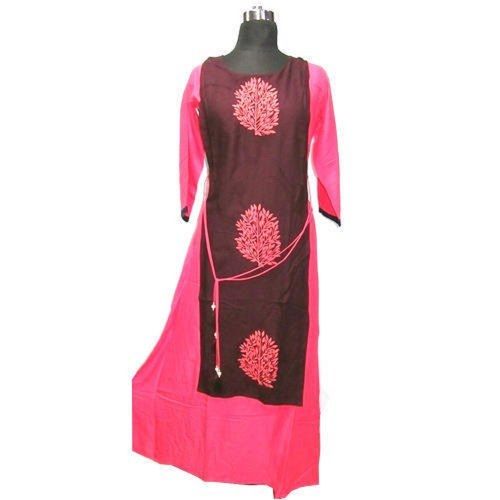 Ladies Round Neck Printed Rayon Kurti