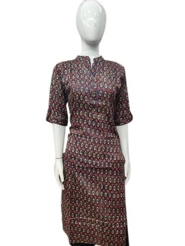 Comfortable Formal Wear Half Sleeve High Neck Printed Cotton Ladies Kurti