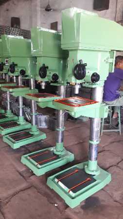 Heavy Duty Electric Radial Type Pillar Drilling Machine