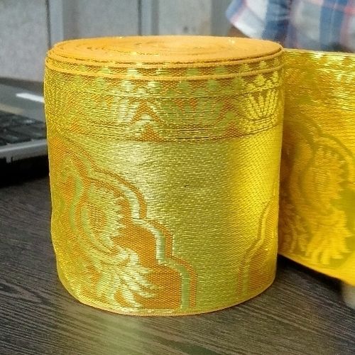 Yellow Golden Single Sided Fancy Lace For Garment