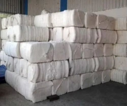 Plain Cotton Bales For Filling And Yarn Making, Disposable And Eco Friendly