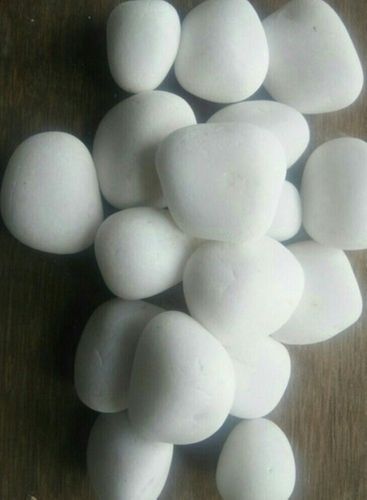 Water Absorbent Solid Surface Polished Marble Cubes Natural Stone Quartz Pebbles 