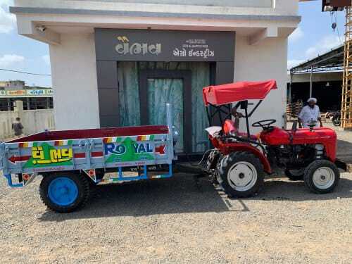 Mild Steel Hydraulic Tractor Trolley Length: 6 Feet Foot (Ft)