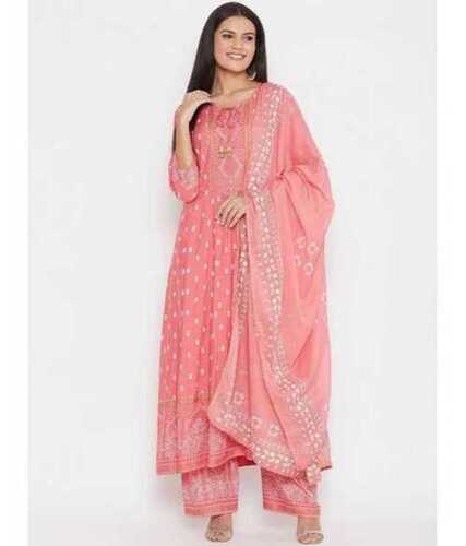 Salwar suit