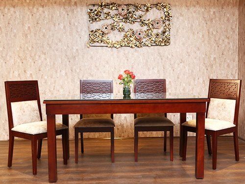 Termite Resistant Fine Finish Highly Durable Wooden Rectangular 4 Seater Dining Table
