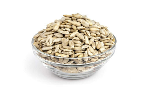 Organic Sunflower Seeds With Packaging Size 25 Kg And 9 Months Shelf Life