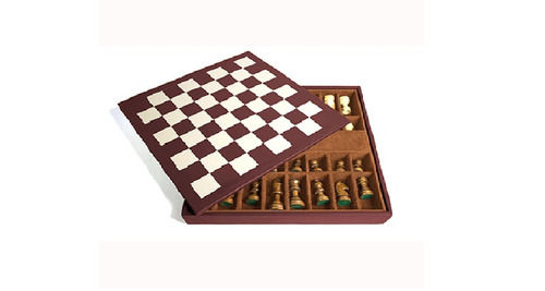 Portable Rectangular Shape Brown Wooden Chess Board, Playing With 4