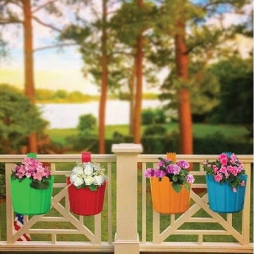 Blue Round Multicolor Hook Pot For Balcony In Size Of 11 X 7 X 7 Inch