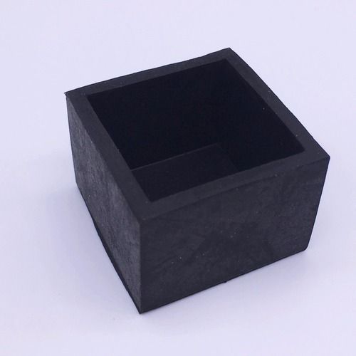 Long Functional Life Perfect Finish Light Weight Square Shape Center Rubber Bush