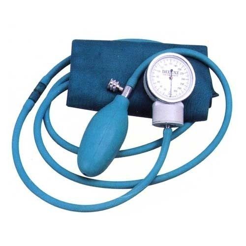 Manual Aneroid Blood Pressure Monitor Machine for Clinical and Personal Use