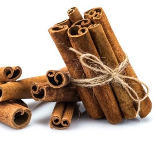 Yellow-Blue Export Quality 8 Cm 85% Raw Cassia Cinnamon Rolled Stick For Cooking, Medicinal