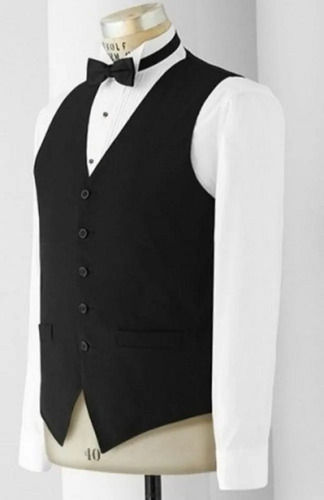 Comfortable Mens Full Sleeves Cotton Shirt, Trouser And Waistcoat Hotel Uniform