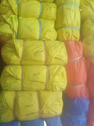 सिंगल लेयर प्लेन एचडीपीई पॉलिएस्टर ट्रक और टेंट तिरपाल क्षमता: 1-2 व्यक्ति किलोग्राम/घंटा