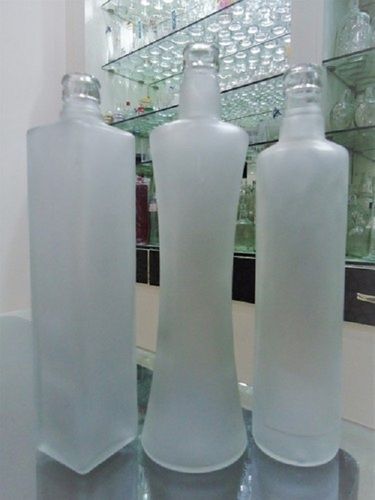 GMO White Frosted Empty Glass Bottles, Capacity: 750ml