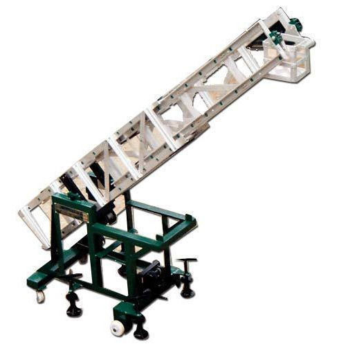 10-30 Feet Aluminum Tilting Tower Ladder, Durable And Foldable Application: Doors