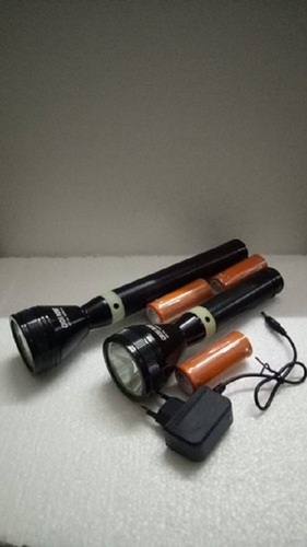 LED Metal Torch, Battery Type: Lithium Ion, Charging Time: 2 hrs