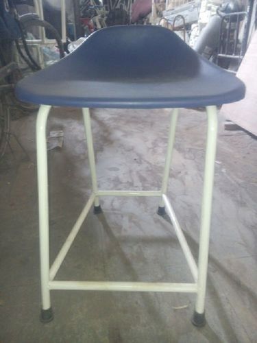 Washable Mild Steel Black & White Sewing Machine Operator Stool, Powder Coated, Size: 500Mm