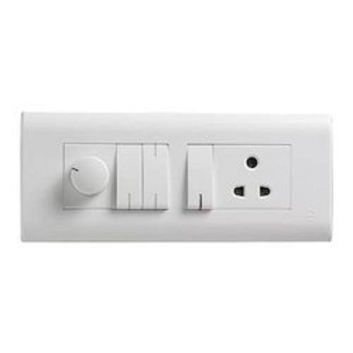 30 Amp White Electric Plug Socket