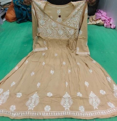 Golden Rayon Lucknowi Chikan Work Kurti, Sleeves Type: 3/4Th Sleeve