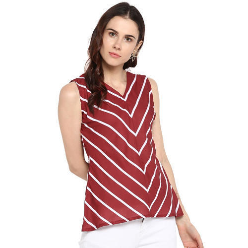 Casual Red Ladies Sleeveless Printed Top, Packaging Type: Poly Bag Application: Clinic