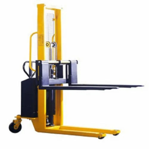 Semi Automatic Hydraulic MS Stacker Lift, Load : Up to 5 Ton