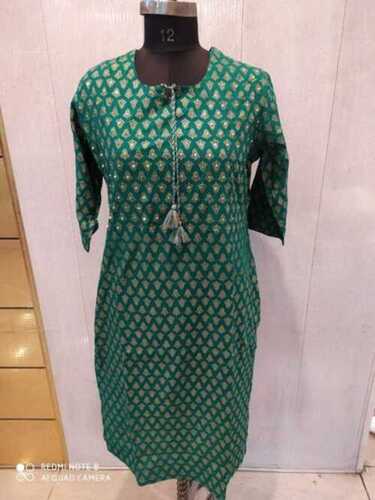 Casual Wear Ladies Round Neck Knee Long Cotton Green Kurti