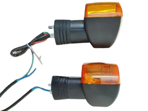 12 Volts Light-weight High-visibility Plastic Bike Indicators Lights