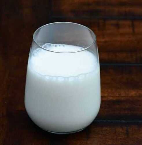 Silver Natural Fresh Desi Cow Milk, 12% Calcium