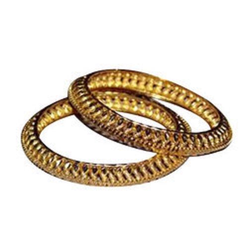 Light Weight And Golden Color Fashionable Bangles For Party Wear