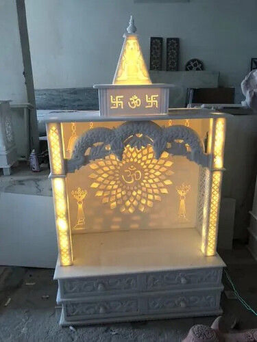 Skin Friendliness Innovative Design Gorgeous Look Hand Crafted White Marble Temple
