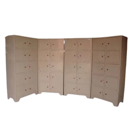 Durable and Sturdy Constructed 10 Shelves Mild Steel Locker for Industrial Use