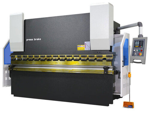 Amada CNC हाइड्रोलिक प्रेस मेटल ब्रेक बेंडिंग मशीन को आसानी से संचालित करें