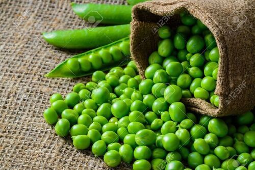 Fresh Green Peas - Organic, Raw, Solid, Green | Chemical Free, Natural Taste, Safe Packaging, For Cooking, 5-7 Days Shelf Life