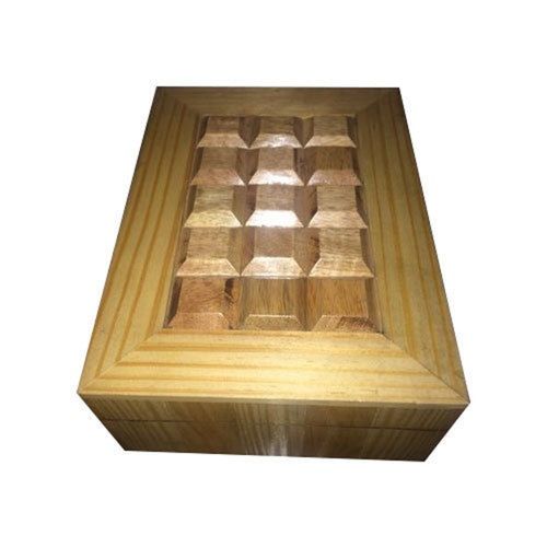 Rectangular Dimensional Print Glossy Lamination Wooden Gifting Box Length: 31.7  Centimeter (Cm)