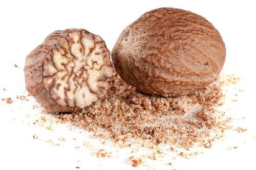 No Artificial Color Chemical Free Healthy Rich Natural Taste Brown Dried Nutmeg