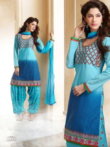 Sea green embroidered kurta with blue patiala salwar pants available only  at Pernia's Pop Up Shop. 2024