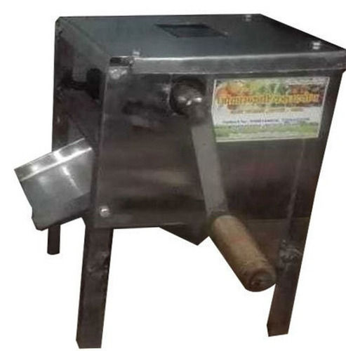 Brown And Green Brown Floor Standing Rust Proof Mild Steel Potato Chips Machine, 8 Kg Per Hour Capacity 