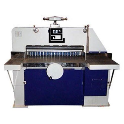 Highly Efficient Plc Control Full Automatic Hydraulic Paper Cutting Machine BladeÂ Size: 660Mm