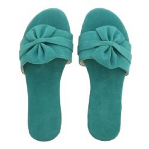 Summer Ladies Green Rubber Material Casual Wear Flat Slippers