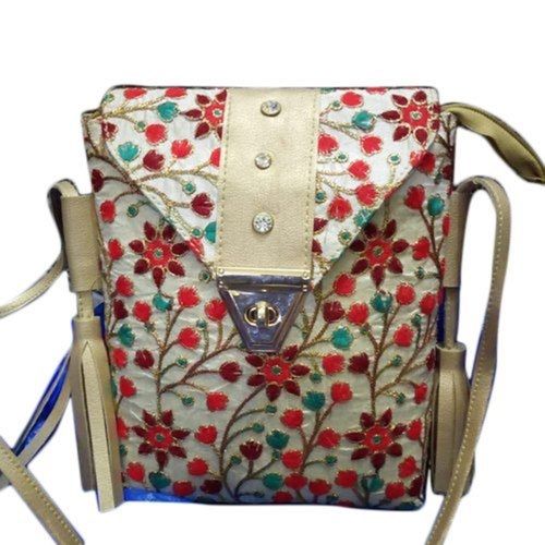 Modern Trendy Embroidered Rectangular Zipper Closure Hand Bag For Ladies