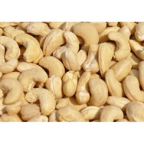 White A Grade Half Moon Shape Dried Cashew Nut