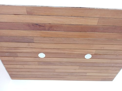 काला आयताकार और 11 मिमी मोटाई वाला डिजाइनर बर्मा टील वॉल पैनल 8 फीट लंबाई के साथ