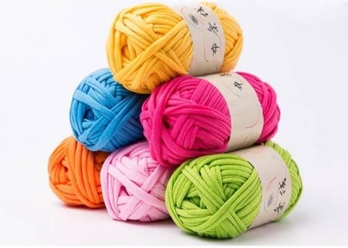 Woolen Yarn For Making Garments, High Density And Low Shrinkage