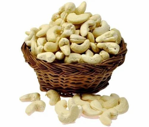 W320 Cashew Nut With Packaging Size 10 Kg And 6 Months Shelf Life