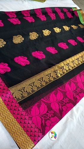 Party Wear Lightweight Printed Kotta Cotton Traditional Designer Saree Capacity: 100 Pcs/Min