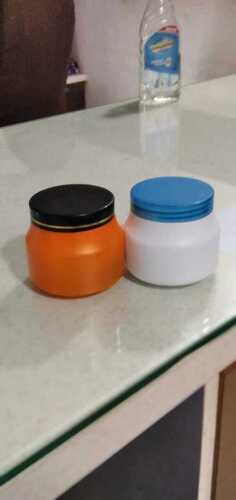 Plastic Pet Jar With Screw Cap For Cosmetic Use